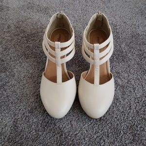 Comfortview Heels